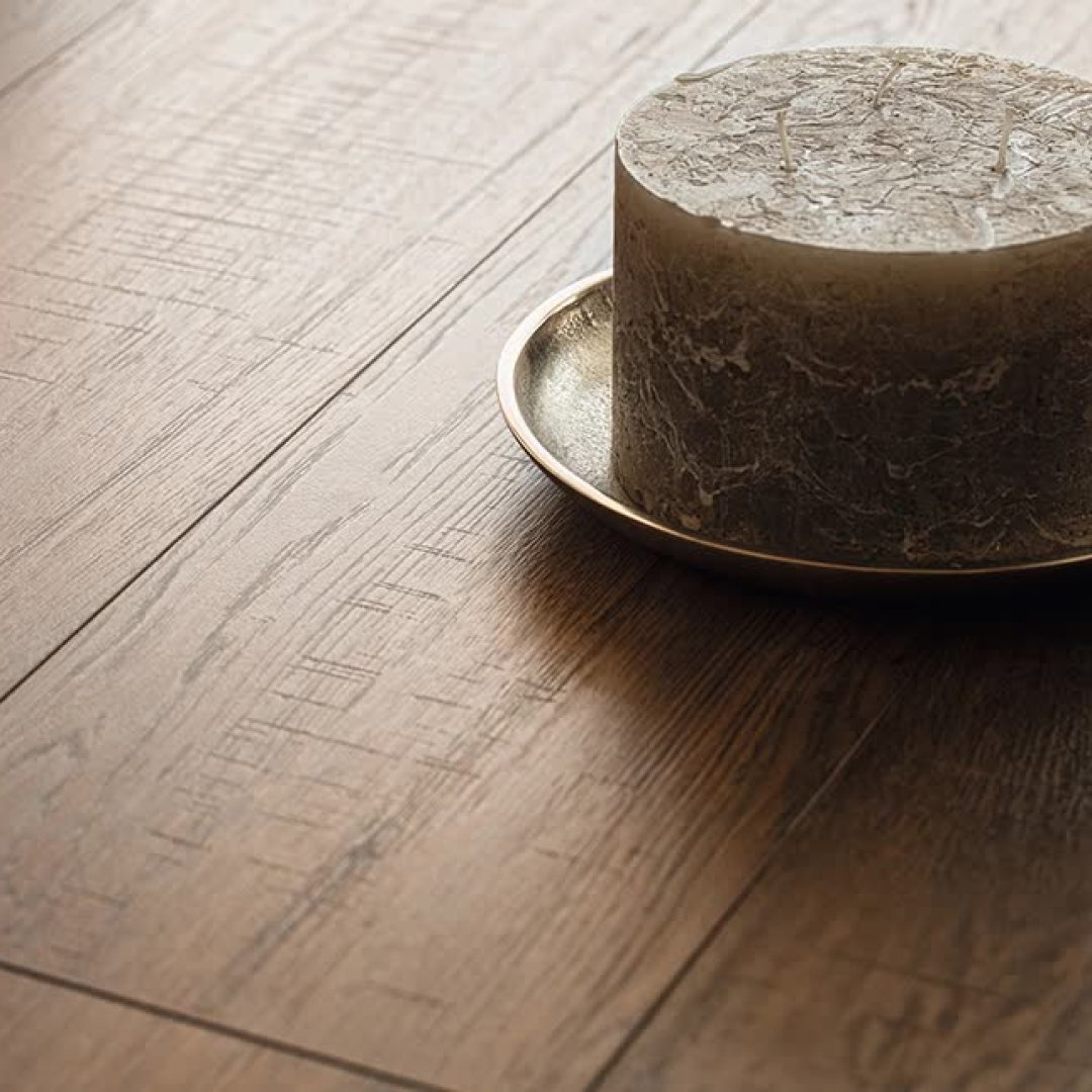 K2215 Hickory Lowa